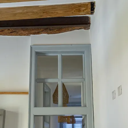 Sundira Traditional House Appartamento *